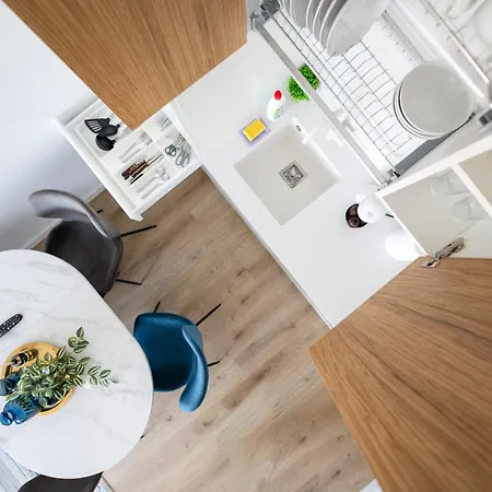 Center Apartamentai Satrijos G 公寓